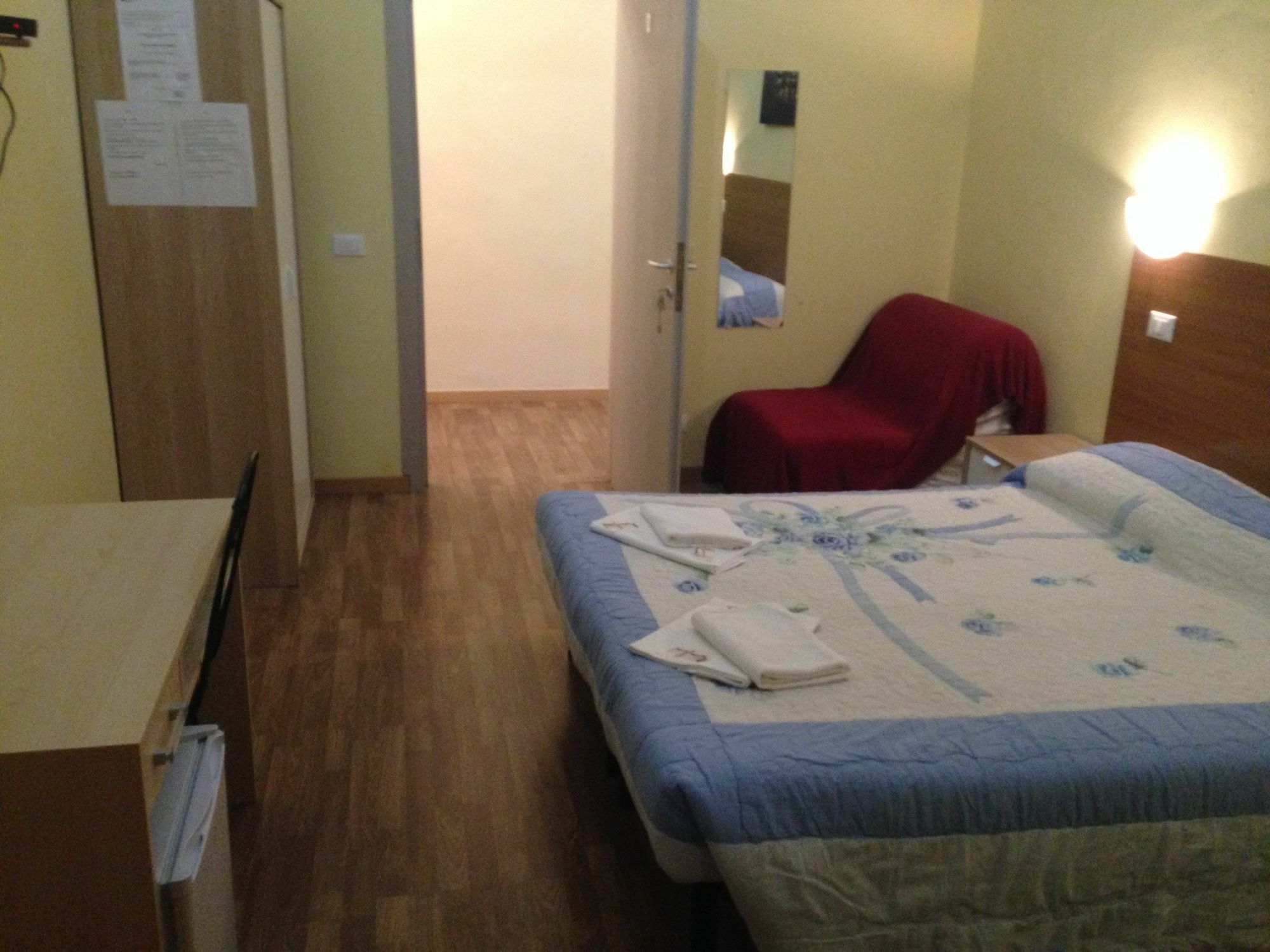 Dixi Bird Guesthouse روما المظهر الخارجي الصورة