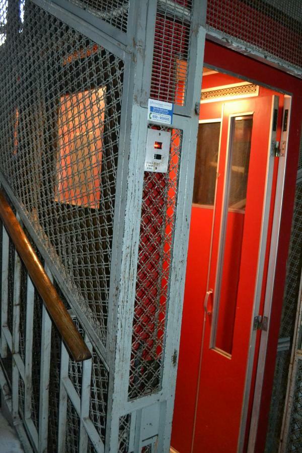 Dixi Bird Guesthouse روما المظهر الخارجي الصورة